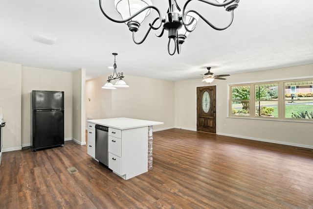 110 Laurel Lane, Marble, NC 28906