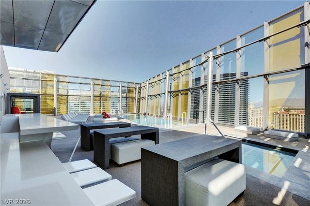 3722 Las Vegas Boulevard 811, Las Vegas, NV 89158