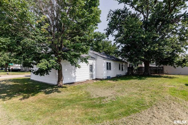 3004 N WILSON Drive, Peoria, IL 61604
