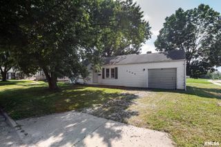 3004 N WILSON Drive, Peoria, IL 61604
