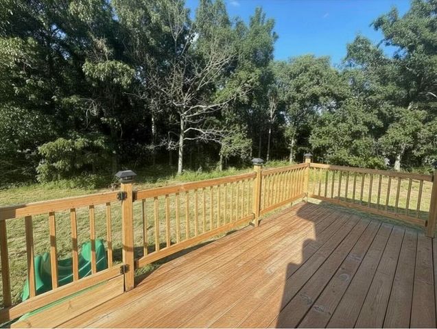25484 SKY DR, Warrenton, MO 63383