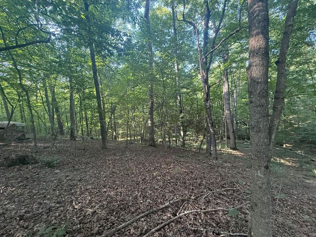 25484 SKY DR, Warrenton, MO 63383