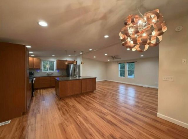 25484 SKY DR, Warrenton, MO 63383