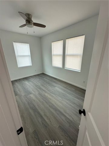 796 Cherry Avenue A, Long Beach, CA 90813