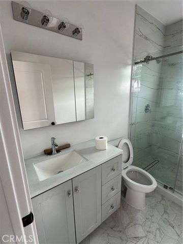 796 Cherry Avenue A, Long Beach, CA 90813