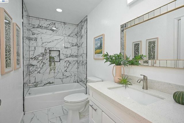 2725 Countrywood Dr, Antioch, CA 94509