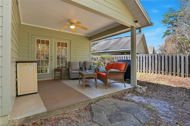 2016 NW 50TH PLACE, Gainesville, FL 32605