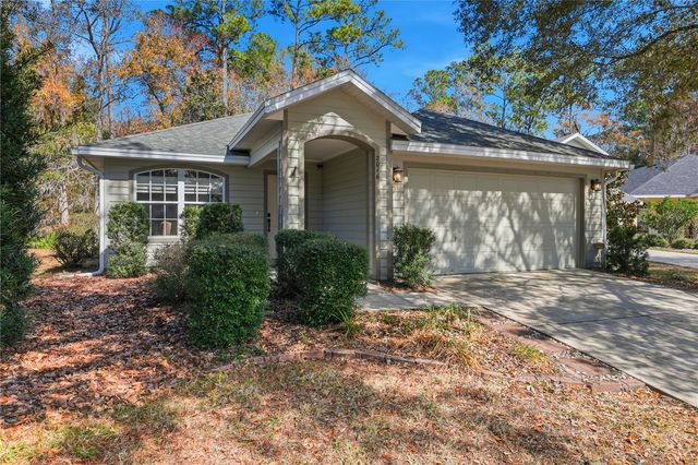 2016 NW 50TH PLACE, Gainesville, FL 32605