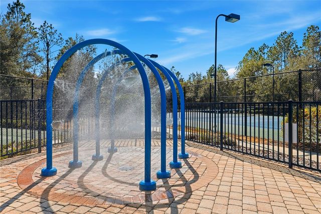 2016 NW 50TH PLACE, Gainesville, FL 32605