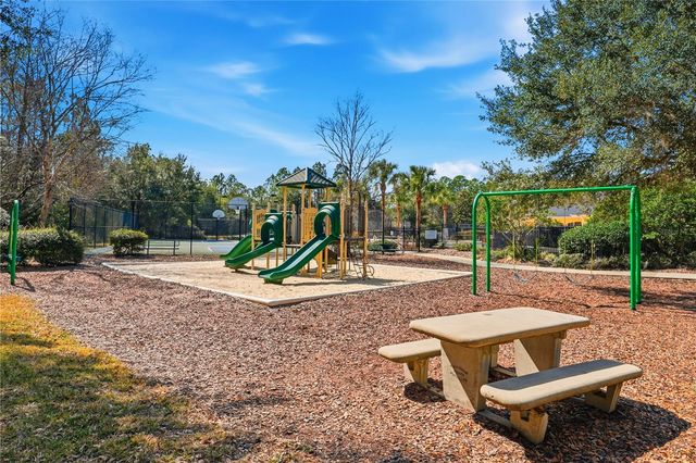 2016 NW 50TH PLACE, Gainesville, FL 32605