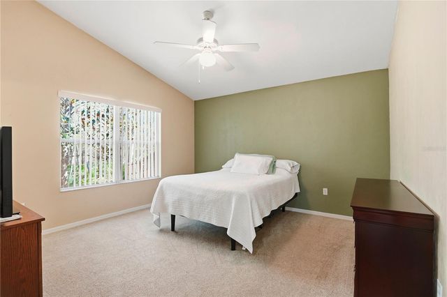 2016 NW 50TH PLACE, Gainesville, FL 32605