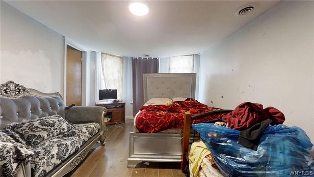 7 Milton Street, Buffalo, NY 14210