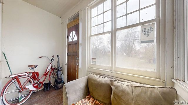 7 Milton Street, Buffalo, NY 14210