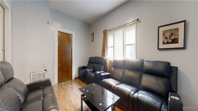 7 Milton Street, Buffalo, NY 14210