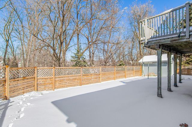 479 Centennial Drive, Roseville, MN 55113