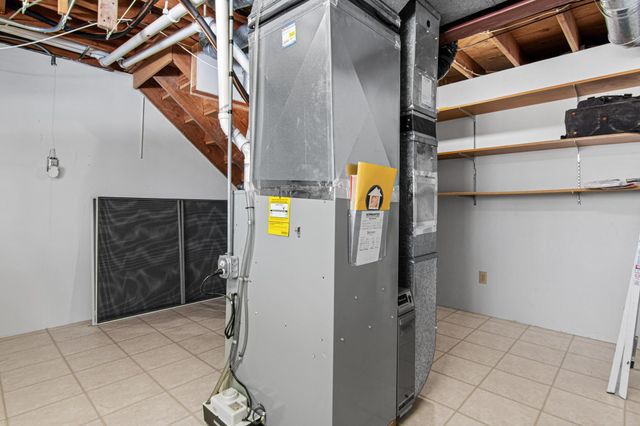 479 Centennial Drive, Roseville, MN 55113