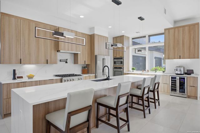 23119 Casey Canyon, San Antonio, TX 78255