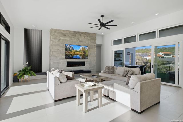 23119 Casey Canyon, San Antonio, TX 78255