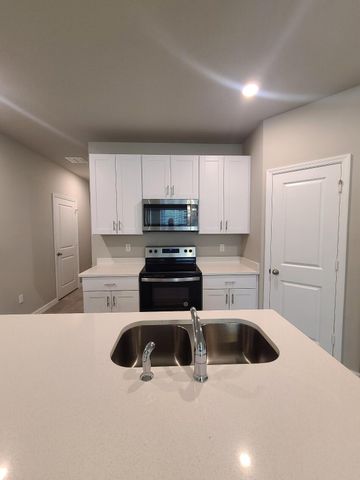 3566 San Bernardino Way, Palm Springs, FL 33461