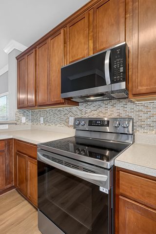 202 Summer View Road, Summerville, SC 29486