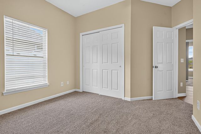 202 Summer View Road, Summerville, SC 29486