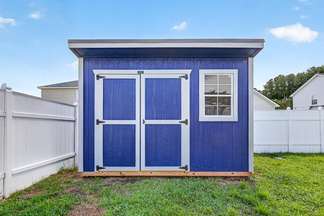 202 Summer View Road, Summerville, SC 29486
