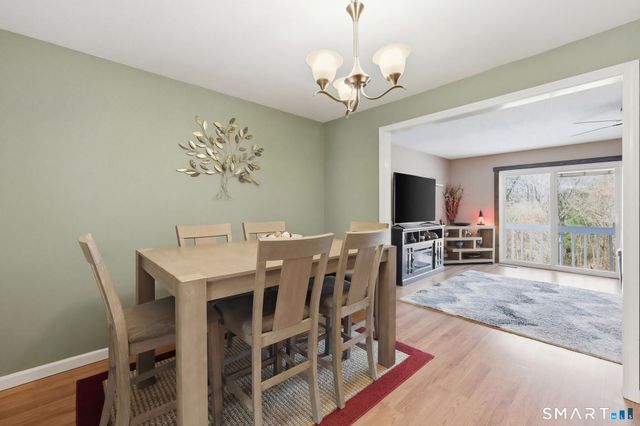 100 Northampton Lane APT 12, Plainville, CT 06062