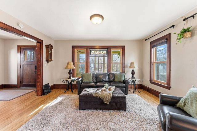 4036 Elliot Avenue, Minneapolis, MN 55407