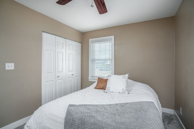 12 SUBURBAN HEIGHTS, Milan, IL 61264