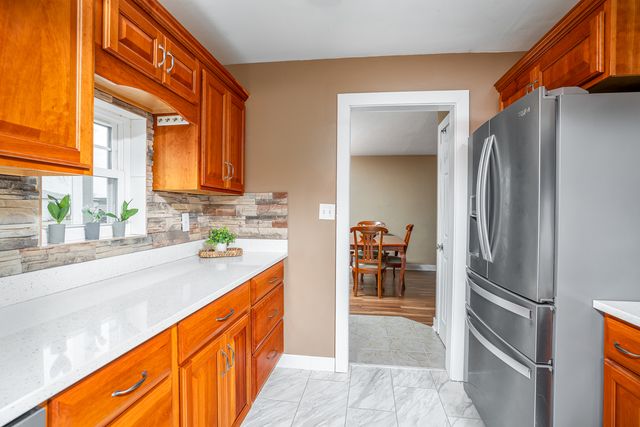 12 SUBURBAN HEIGHTS, Milan, IL 61264