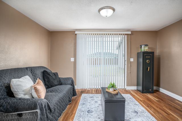 12 SUBURBAN HEIGHTS, Milan, IL 61264