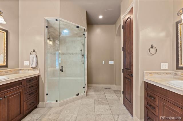 19333 E Briarwood Place Place, Aurora, CO 80016