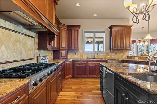 19333 E Briarwood Place Place, Aurora, CO 80016