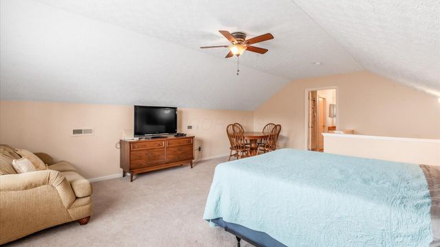 4142 Aumbrey Court, 32, New Albany, OH 43054