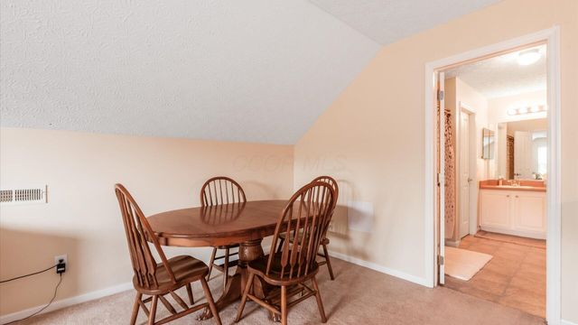 4142 Aumbrey Court, 32, New Albany, OH 43054