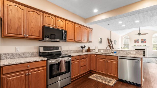 4142 Aumbrey Court, 32, New Albany, OH 43054