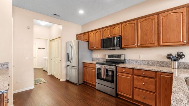4142 Aumbrey Court, 32, New Albany, OH 43054