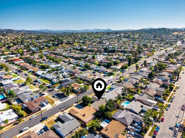 1920 Kingston, Escondido, CA 92027