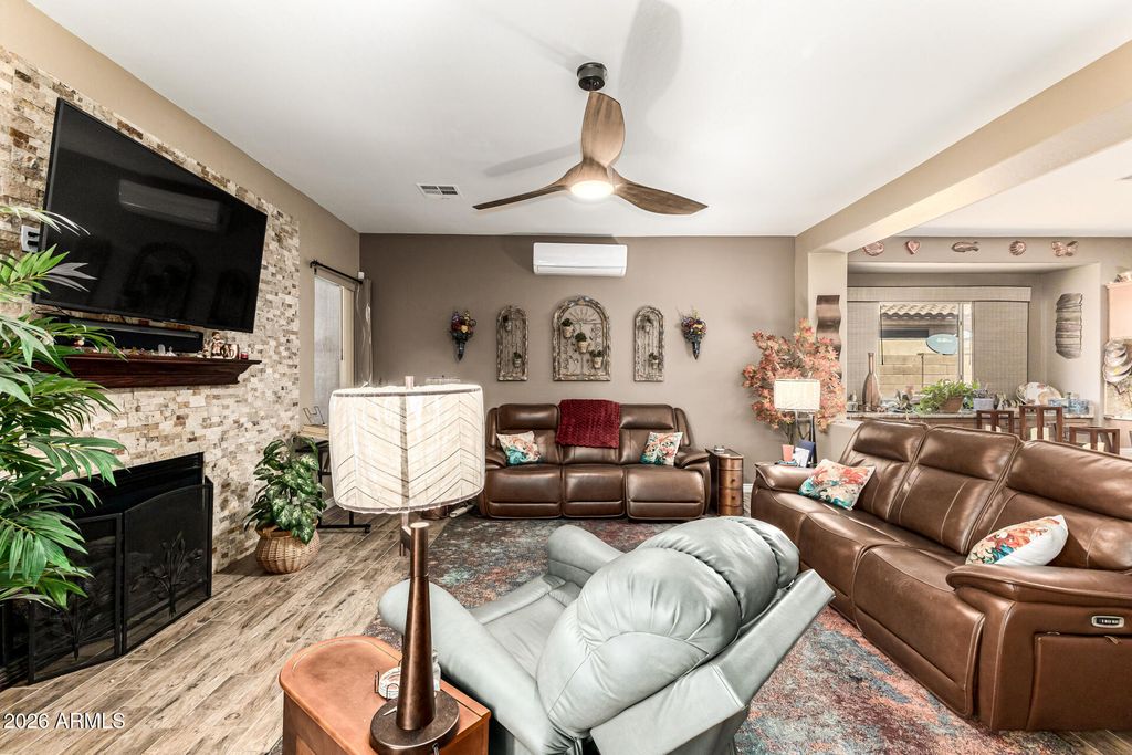 Image 14 of property listing at 5920 N 132ND Drive, Litchfield Park, AZ 85340