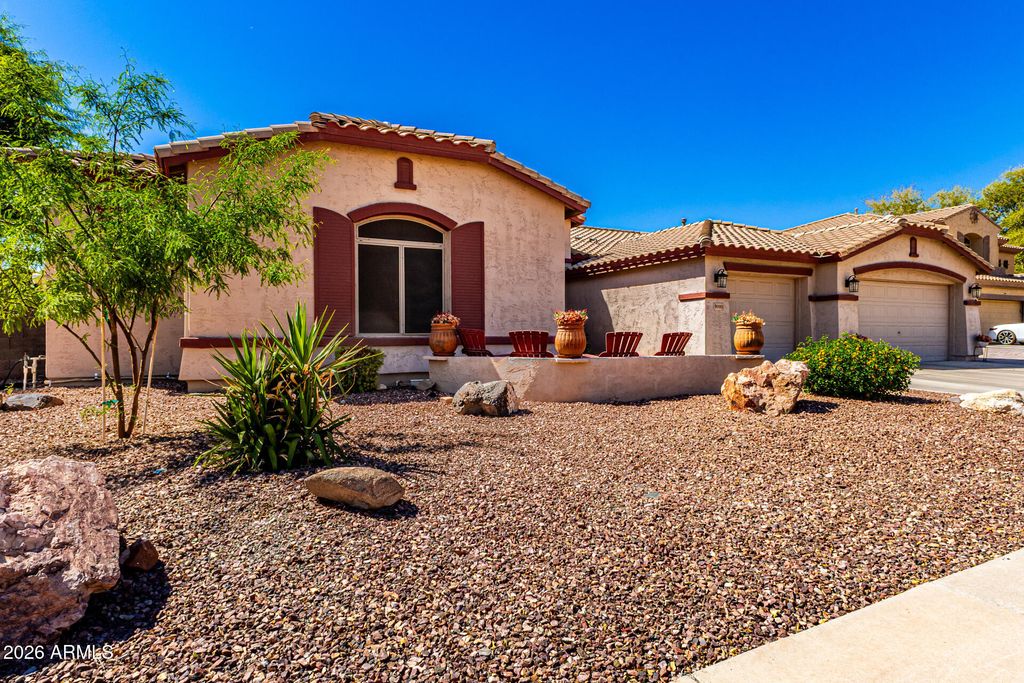 Image 2 of property listing at 5920 N 132ND Drive, Litchfield Park, AZ 85340