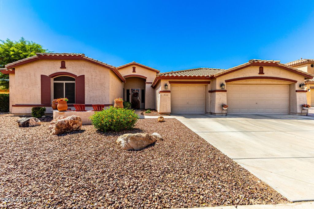 Image 3 of property listing at 5920 N 132ND Drive, Litchfield Park, AZ 85340