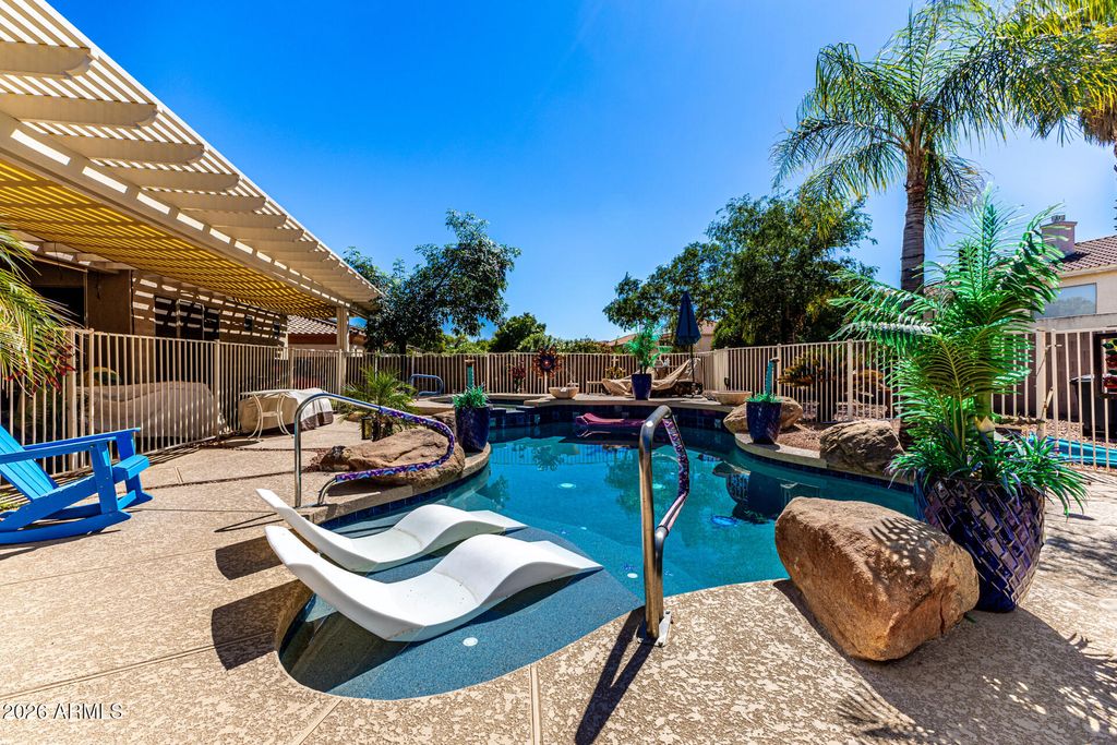 Image 30 of property listing at 5920 N 132ND Drive, Litchfield Park, AZ 85340