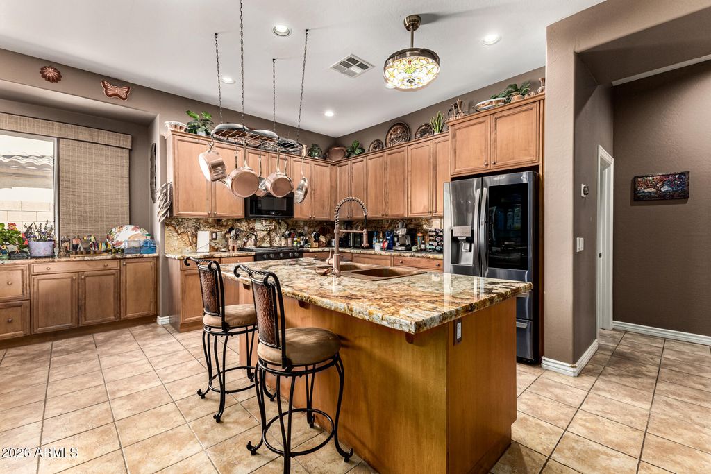 Image 8 of property listing at 5920 N 132ND Drive, Litchfield Park, AZ 85340