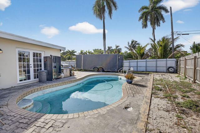 6721 SW 28th Court, Miramar, FL 33023