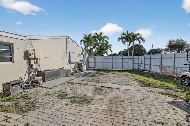 6721 SW 28th Court, Miramar, FL 33023