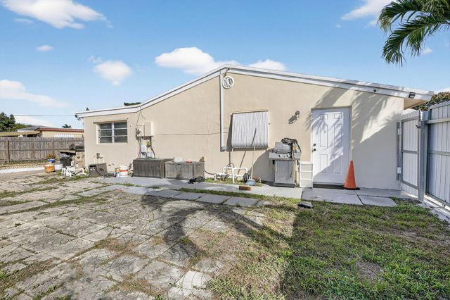 6721 SW 28th Court, Miramar, FL 33023