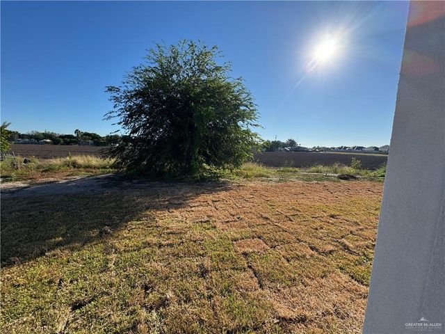 400 Tower Hills Street, Alamo, TX 78516