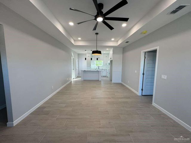 400 Tower Hills Street, Alamo, TX 78516