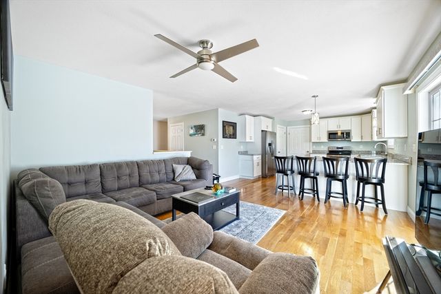 84 Montcalm Street, Chicopee, MA 01020