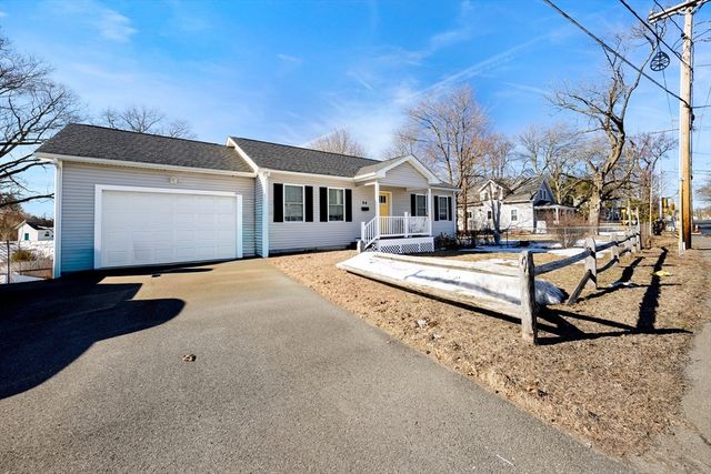 84 Montcalm Street, Chicopee, MA 01020
